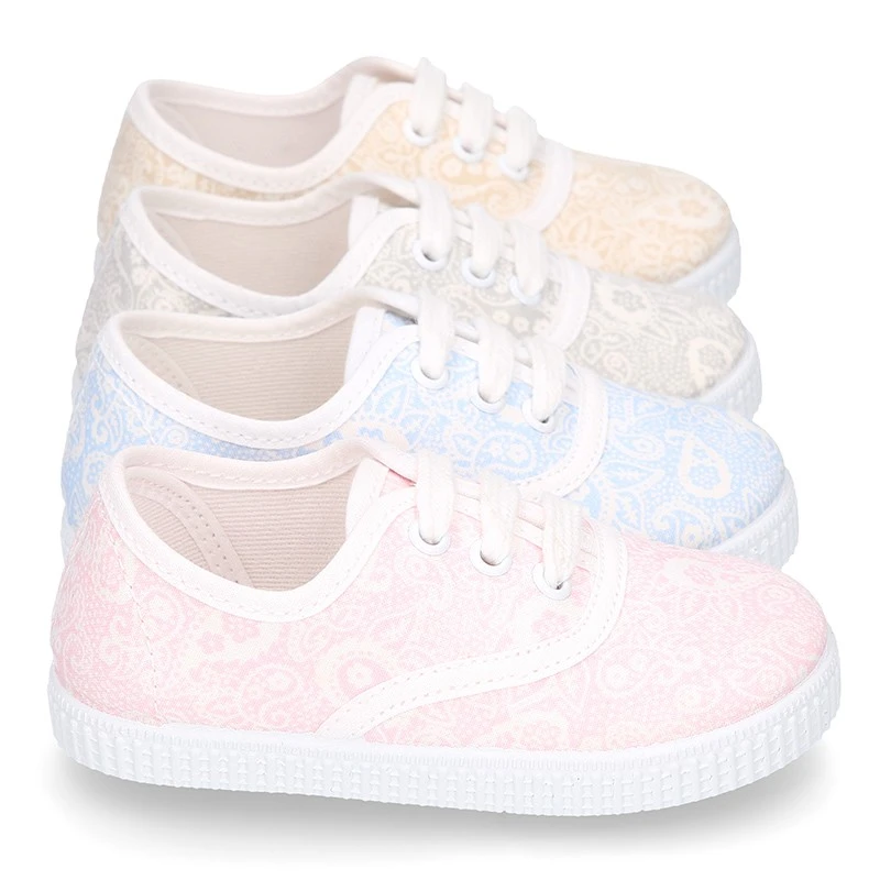 Bamba En Lona Con Cordones Y Estampado CLÁSICO. 19 Bamba En Lona Con Cordones Y Estampado CLÁSICO. - Imagen 17