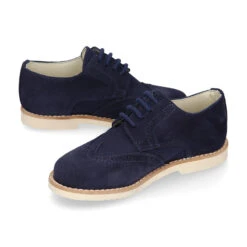 Blucher Niño Ceremonia Con Cordones En Piel Serraje Con Lino Marino. 27 Blucher Niño Ceremonia Con Cordones En Piel Serraje Con Lino Marino. -Okaaspain blucher ninos ceremonia piel serraje combinado lino color azul marino picados pala vega 10