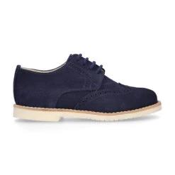 Blucher Niño Ceremonia Con Cordones En Piel Serraje Con Lino Marino. 20 Blucher Niño Ceremonia Con Cordones En Piel Serraje Con Lino Marino. -Okaaspain blucher ninos ceremonia piel serraje combinado lino color azul marino picados pala vega 3