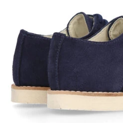 Blucher Niño Ceremonia Con Cordones En Piel Serraje Con Lino Marino. 23 Blucher Niño Ceremonia Con Cordones En Piel Serraje Con Lino Marino. -Okaaspain blucher ninos ceremonia piel serraje combinado lino color azul marino picados pala vega 6