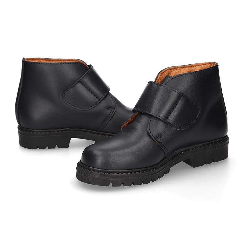 Bota Niños COLE Tipo Todoterreno Sin Cordones En Piel. - Imagen 9