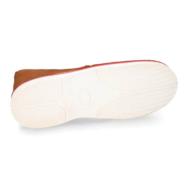 Bota Safari En Nobuck Con Cordones Y Suela En Blanco. 18 Bota Safari En Nobuck Con Cordones Y Suela En Blanco. - Imagen 16