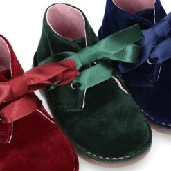 Botita Safari Niña Lazos TERCIOPELO Y Lazos De Seda. 32 Botita Safari Niña Lazos TERCIOPELO Y Lazos De Seda. -Okaaspain bota safari pisacacas terciopelo lazos seda ninas 12