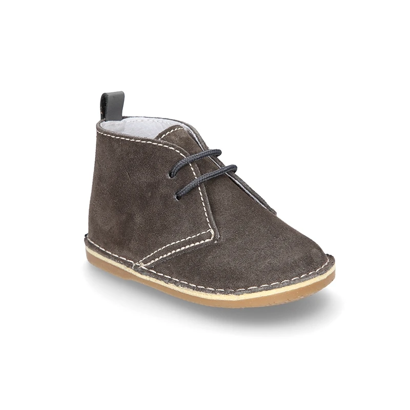 Botita Safari Bebé Con Cordones Y Suela SUPER FLEXIBLE En Piel Serraje. 4 Botita Safari Bebé Con Cordones Y Suela SUPER FLEXIBLE En Piel Serraje. - Imagen 2