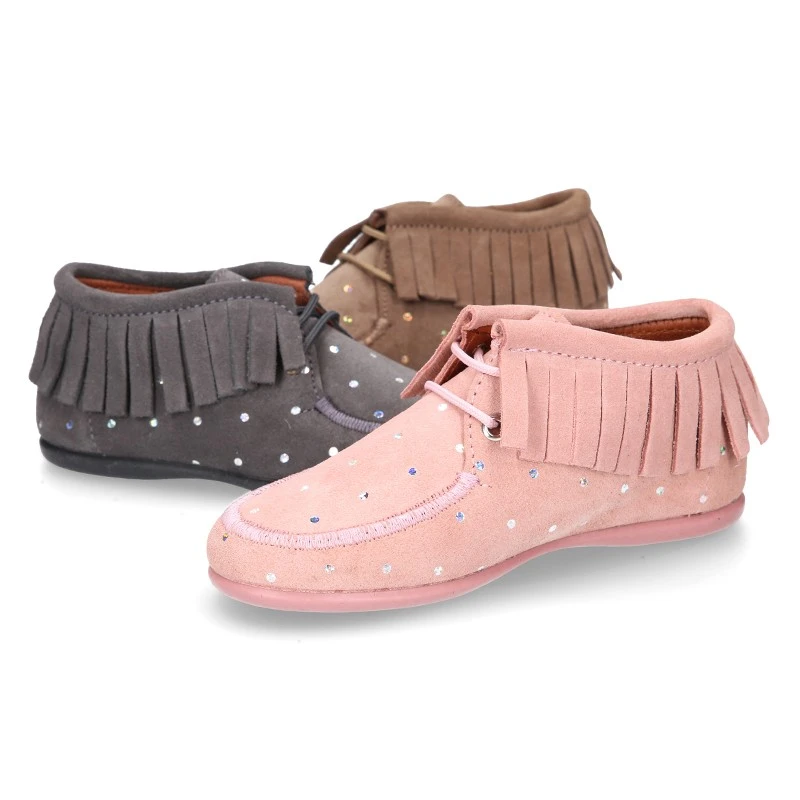 Botita Tipo Wallabi Con Cordones Y FLECOS En Serraje Punti. 14 Botita Tipo Wallabi Con Cordones Y FLECOS En Serraje Punti. - Imagen 12