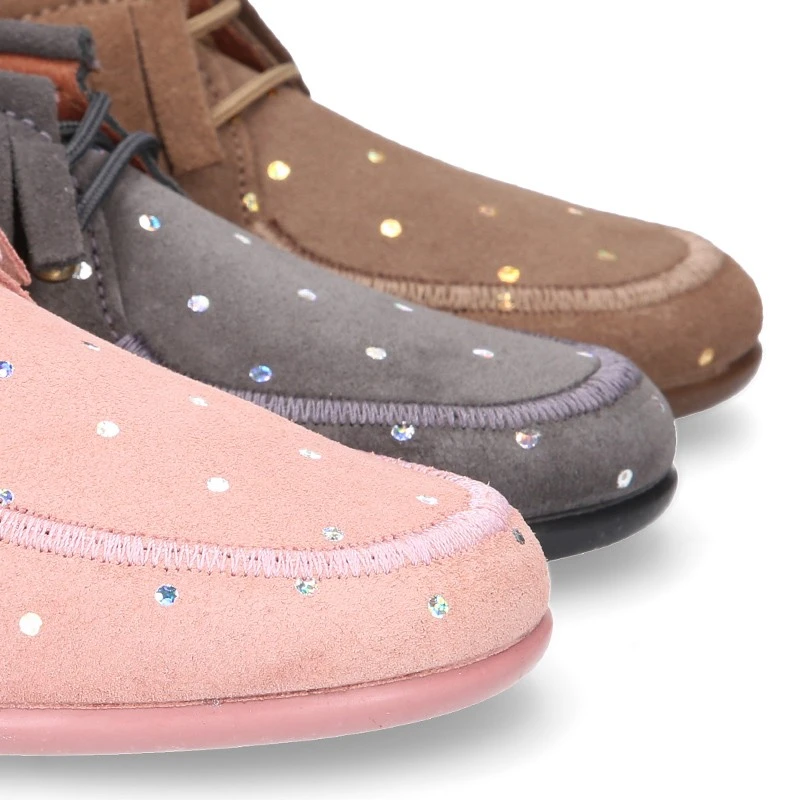 Botita Tipo Wallabi Con Cordones Y FLECOS En Serraje Punti. 10 Botita Tipo Wallabi Con Cordones Y FLECOS En Serraje Punti. - Imagen 8