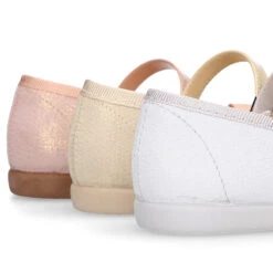 Mercedita Niña Okaa Con Hebilla Y Lazo Zapatero En Lona Laminada. -Okaaspain mercedita nina okaa lona laminada cierre hebilla diseno lazo zapatero 8