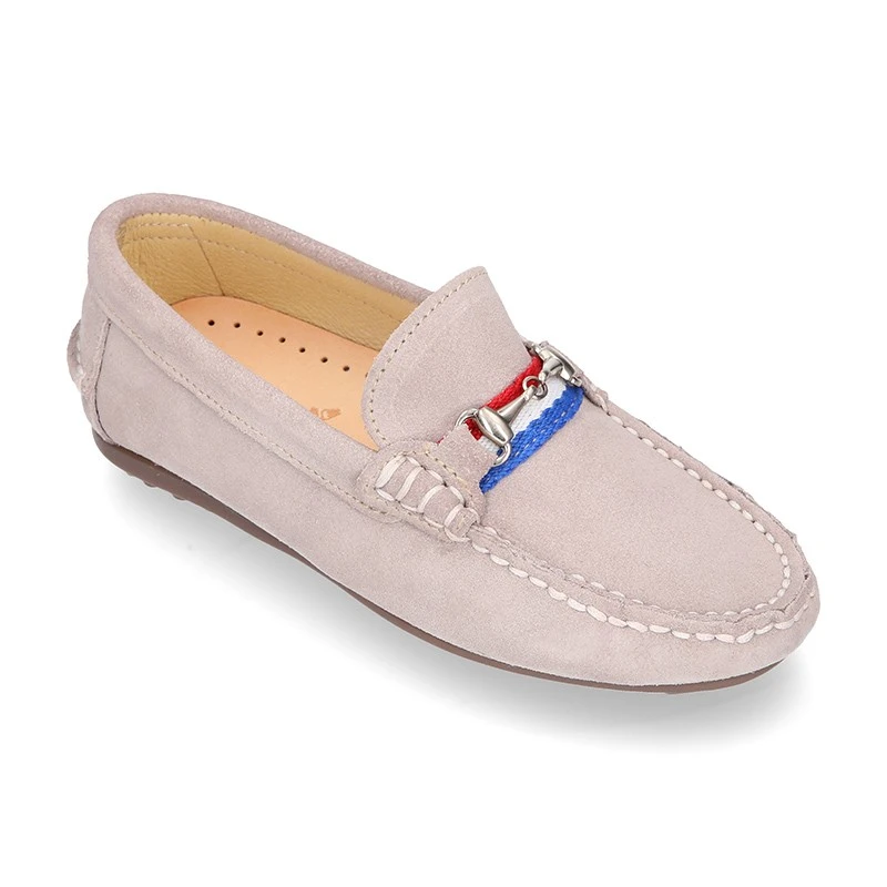 Mocasín Mayores Con Bandera Y Estribo En Piel Serraje. 4 Mocasín Mayores Con Bandera Y Estribo En Piel Serraje. - Imagen 2