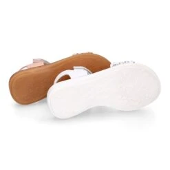 Sandalia Niña Con Cierre Adherente En Piel Napa Con Diseño TRENZADO. -Okaaspain sandalia nina cierre adherente piel napa diseno trenzado 17