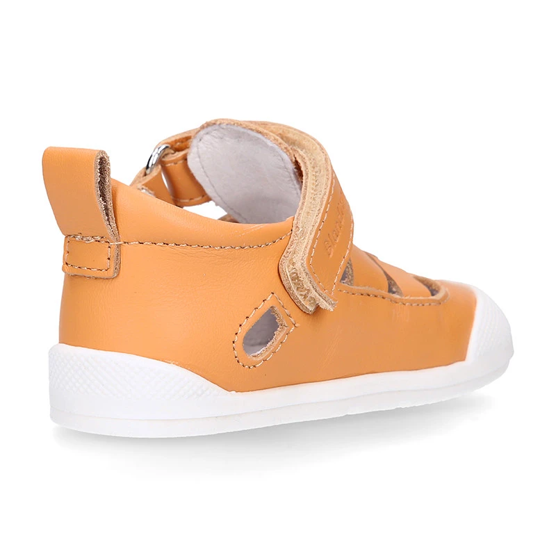 Sandalia Niños Blanditos By Crio’s Tiras Cruzadas Sin Cordones En Piel. 11 Sandalia Niños Blanditos By Crio’s Tiras Cruzadas Sin Cordones En Piel. - Imagen 10