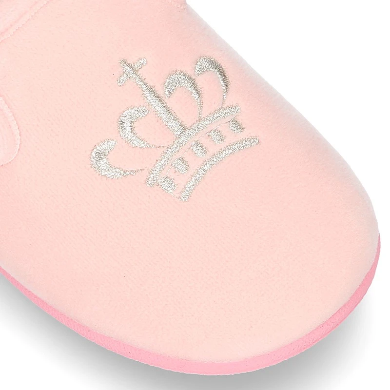 Zapatillas De Casa Niña En Lana Rosa Con Bordado Corona Plata. 11 Zapatillas De Casa Niña En Lana Rosa Con Bordado Corona Plata. - Imagen 9