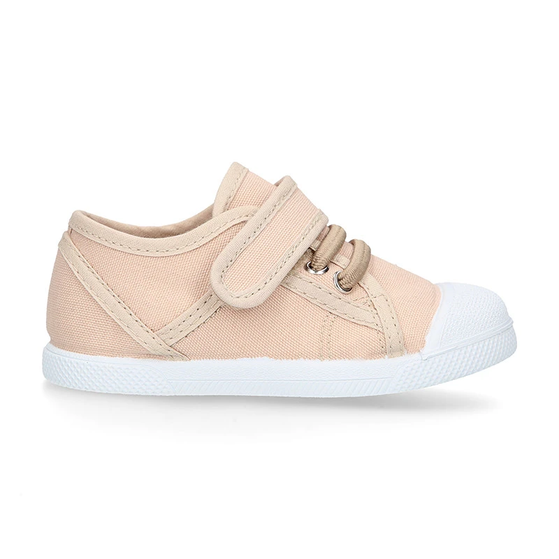 Zapatilla Niños Con Puntera Y Cordones Elásticos En Lona En Colores Pastel. 7 Zapatilla Niños Con Puntera Y Cordones Elásticos En Lona En Colores Pastel. - Imagen 5