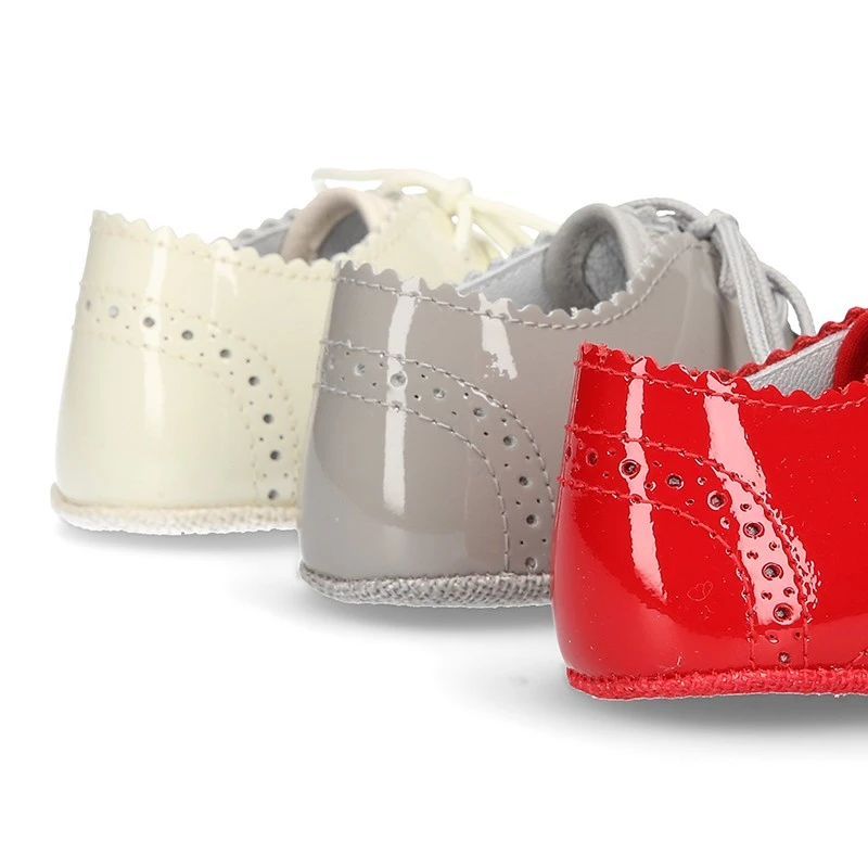 Zapatito Tipo BLUCHER Bebé Niño Con Borlas En Charol Con Lino. 10 Zapatito Tipo BLUCHER Bebé Niño Con Borlas En Charol Con Lino. - Imagen 8