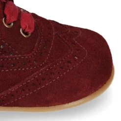 Zapatito Tipo Blucher Niño Con Lazo Y Picados En Serraje. -Okaaspain zapatito tipo blucher con lazo y picados en serraje 18