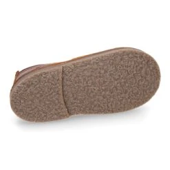 Zapatito Niño Tipo Blucher Con Picados Y Pala Vega En Piel. -Okaaspain zapatito tipo blucher ninos picados pala vega cierre cordones piel 13