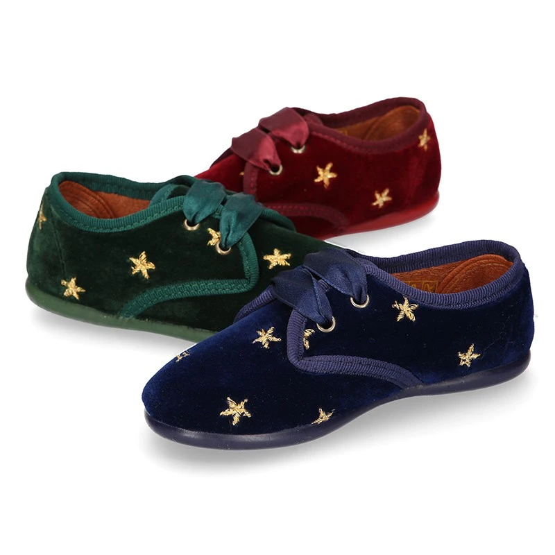 Zapatito Tipo Blucher Niños En Terciopelo Con ESTRELLAS Bordadas. 15 Zapatito Tipo Blucher Niños En Terciopelo Con ESTRELLAS Bordadas. - Imagen 13