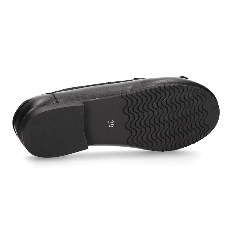 Mocasín NIÑA Colegial Con Borlas Y Flecos En Piel Boxcalf. 8 Mocasín NIÑA Colegial Con Borlas Y Flecos En Piel Boxcalf. - Imagen 6