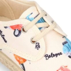 Alpargata Niño Tipo Blucher Con Cordones En Lona Con Estampado MOTOS. -Okaaspain zapato o alpargata tipo blucher con cordones en lona con motos 6