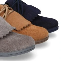 Blucher Niños Con Cordones Y FLECOS En Piel Serraje. 27 Blucher Niños Con Cordones Y FLECOS En Piel Serraje. -Okaaspain zapato tipo blucher con cordones y lengueta con flecos en piel serraje para ninos pequenos 7