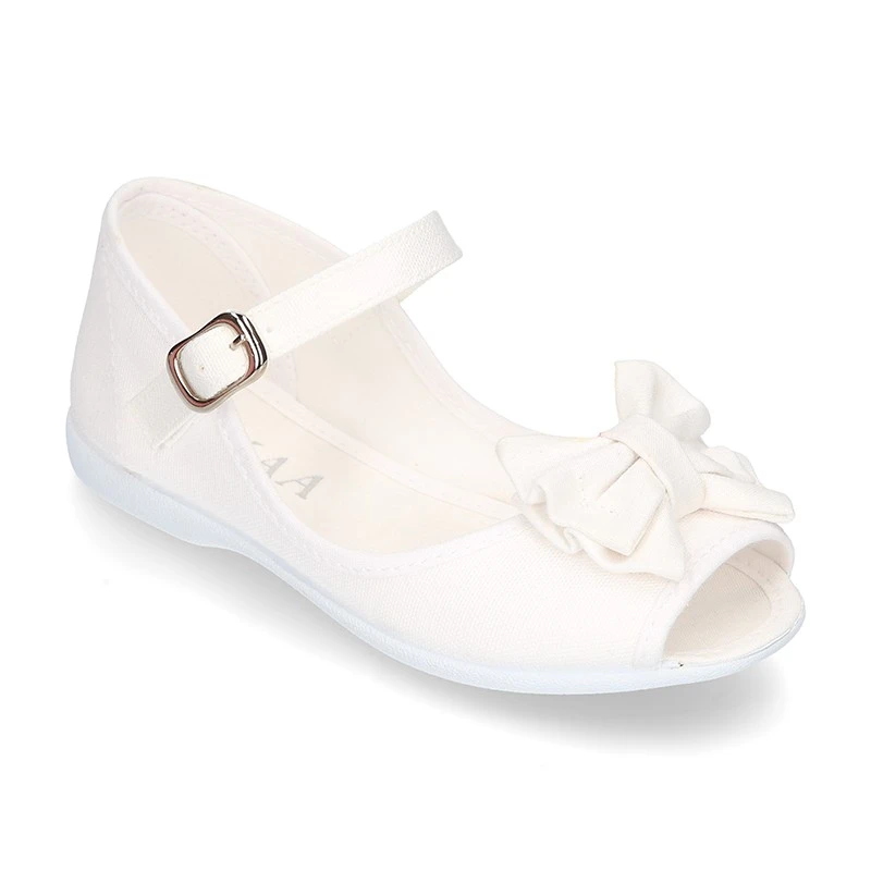 Okaaspain 4 Okaaspain -Okaaspain merceditas en lona algodon tipo sandalia con hebilla y lazo 1